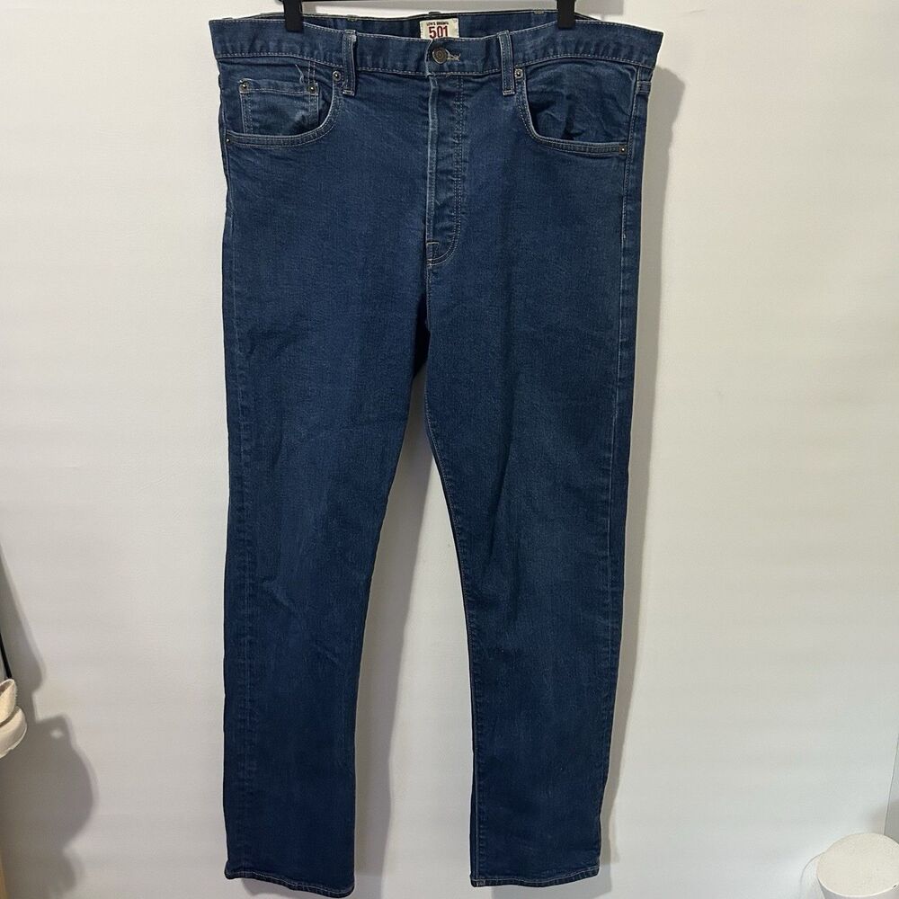 Levis 501 Jeans Mens 38x30 Blue Denim Straight Leg Button Fly Classic Fit